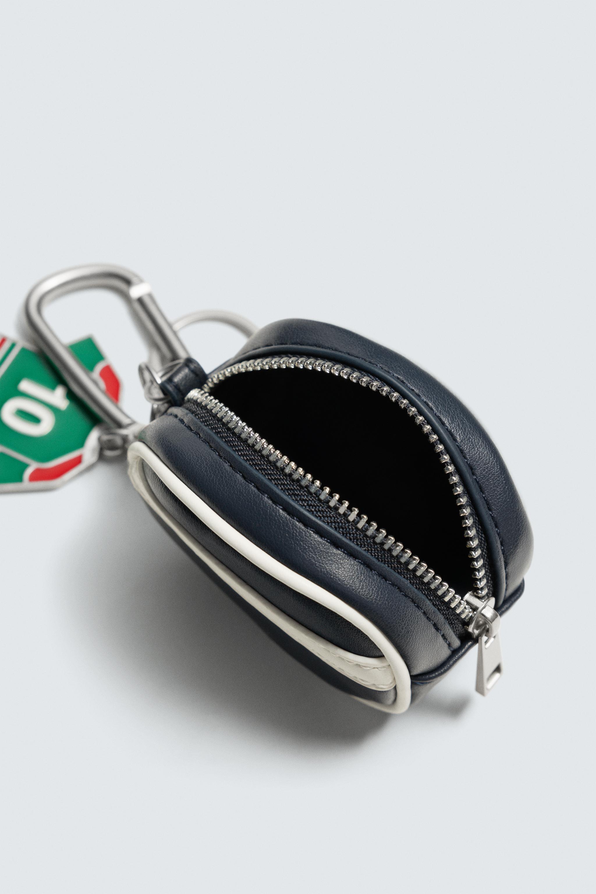 MULTI-CHARM KEYCHAIN